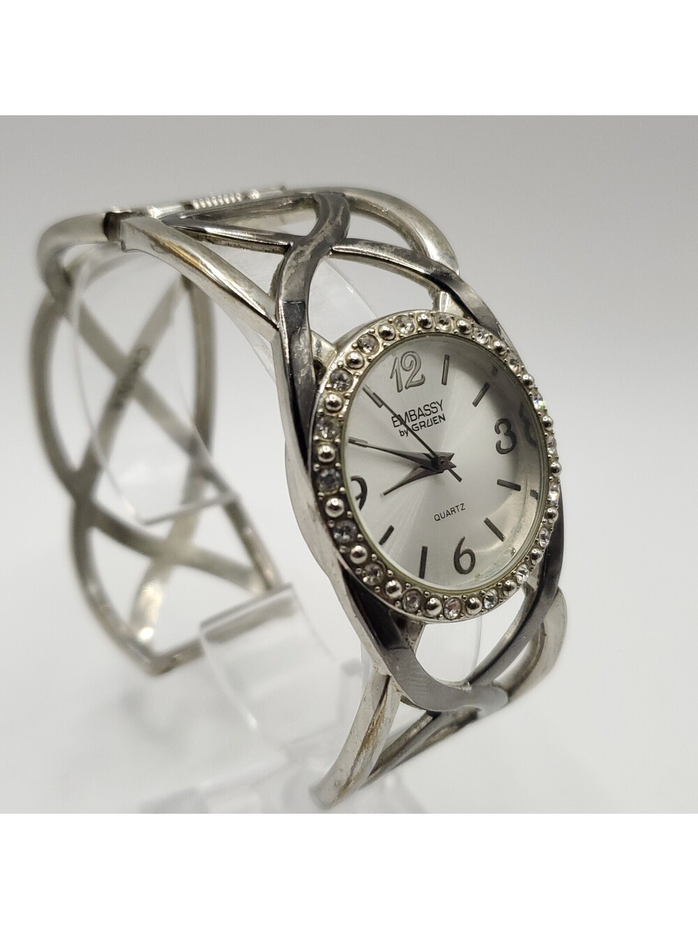 Embassy By Gruen Quartz Cuff Band Womens Watch 30mm Silver Tone New Battery